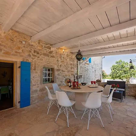 بيت للعطل Villa Carlo