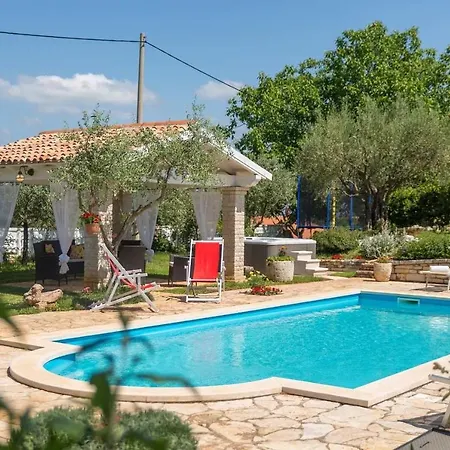 Villa Carlo